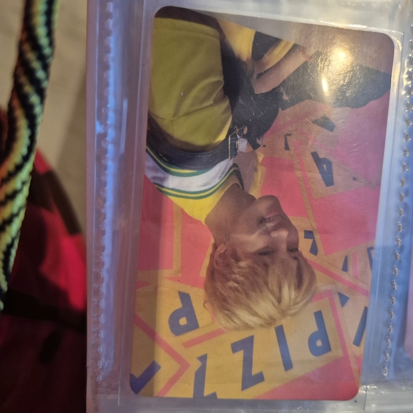 BTS Photocards - Picture 13 of 13